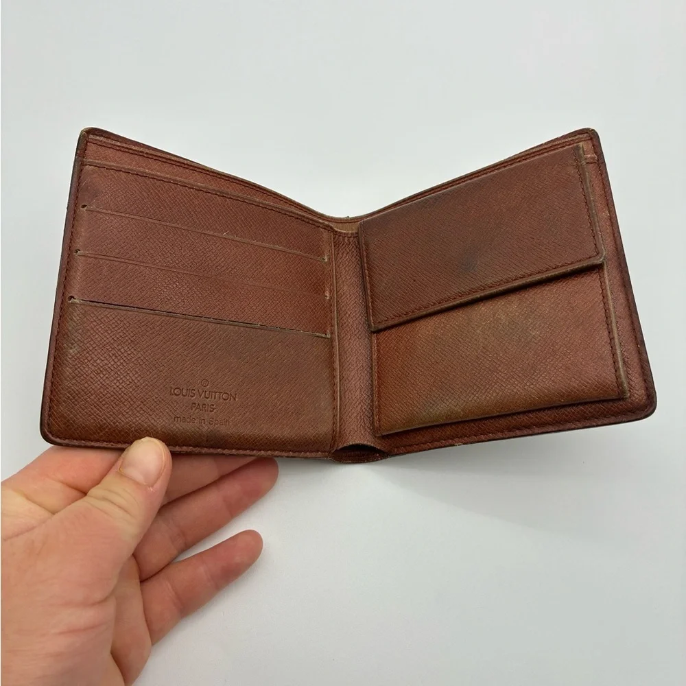 LOUIS VUITTON PORTEFEIULLE BROWN MONOGRAM MARCOS BIFOLD WALLET